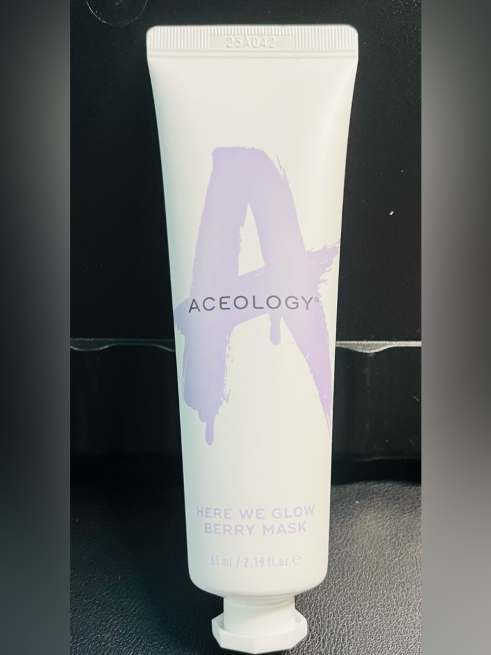 Aceology Here We Glow Berry Mask - 2.19 Oz  Retail 69.00